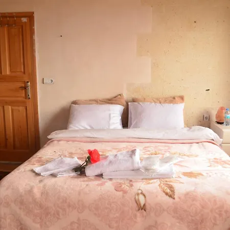 Mozaik Stone Bed & Breakfast
