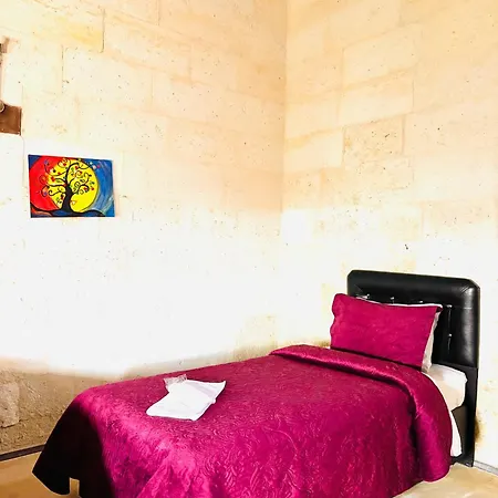Mozaik Stone Bed and breakfast